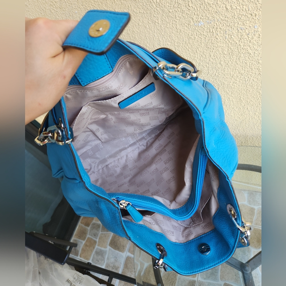 Michael Kors fulton chain summer blue shoulder bag - Picture 13 of 16